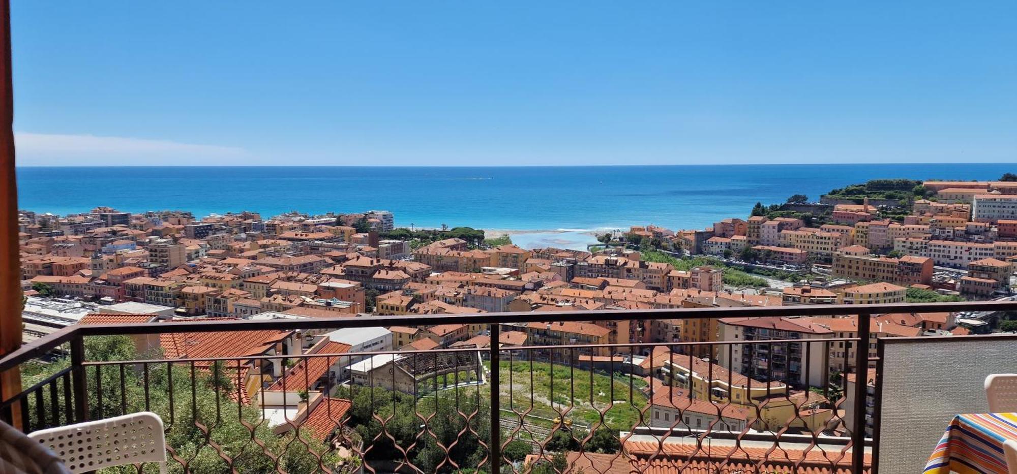 ונטימיגליה Thekeystudio, La Casa Del Mare Azzurro With Seaview מראה חיצוני תמונה