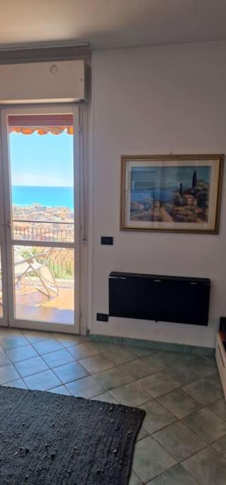 ונטימיגליה Thekeystudio, La Casa Del Mare Azzurro With Seaview מראה חיצוני תמונה