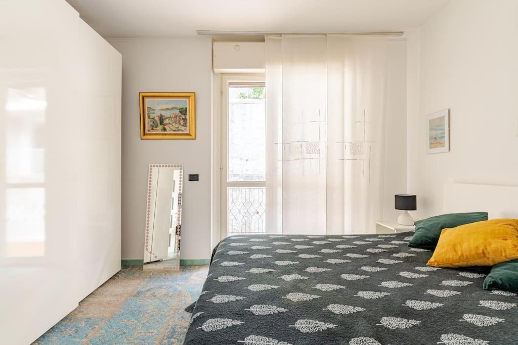 ונטימיגליה Thekeystudio, La Casa Del Mare Azzurro With Seaview מראה חיצוני תמונה