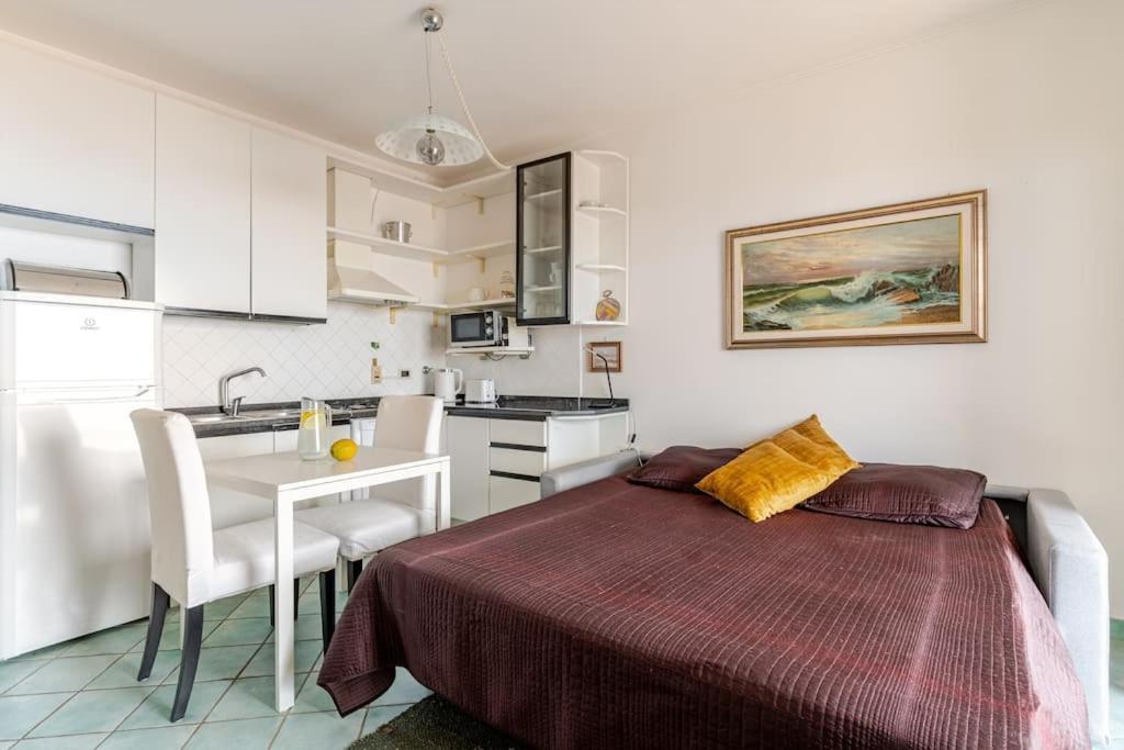 ונטימיגליה Thekeystudio, La Casa Del Mare Azzurro With Seaview מראה חיצוני תמונה